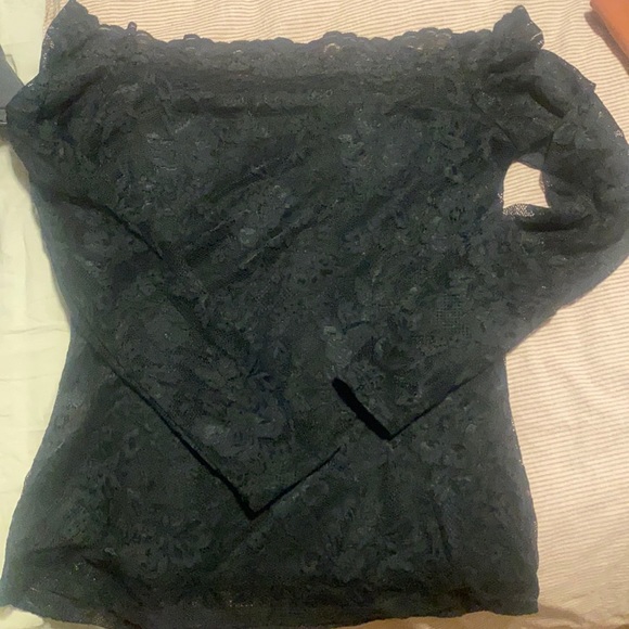 Off shoulder long sleeve lace blouse with tag - Picture 1 of 1